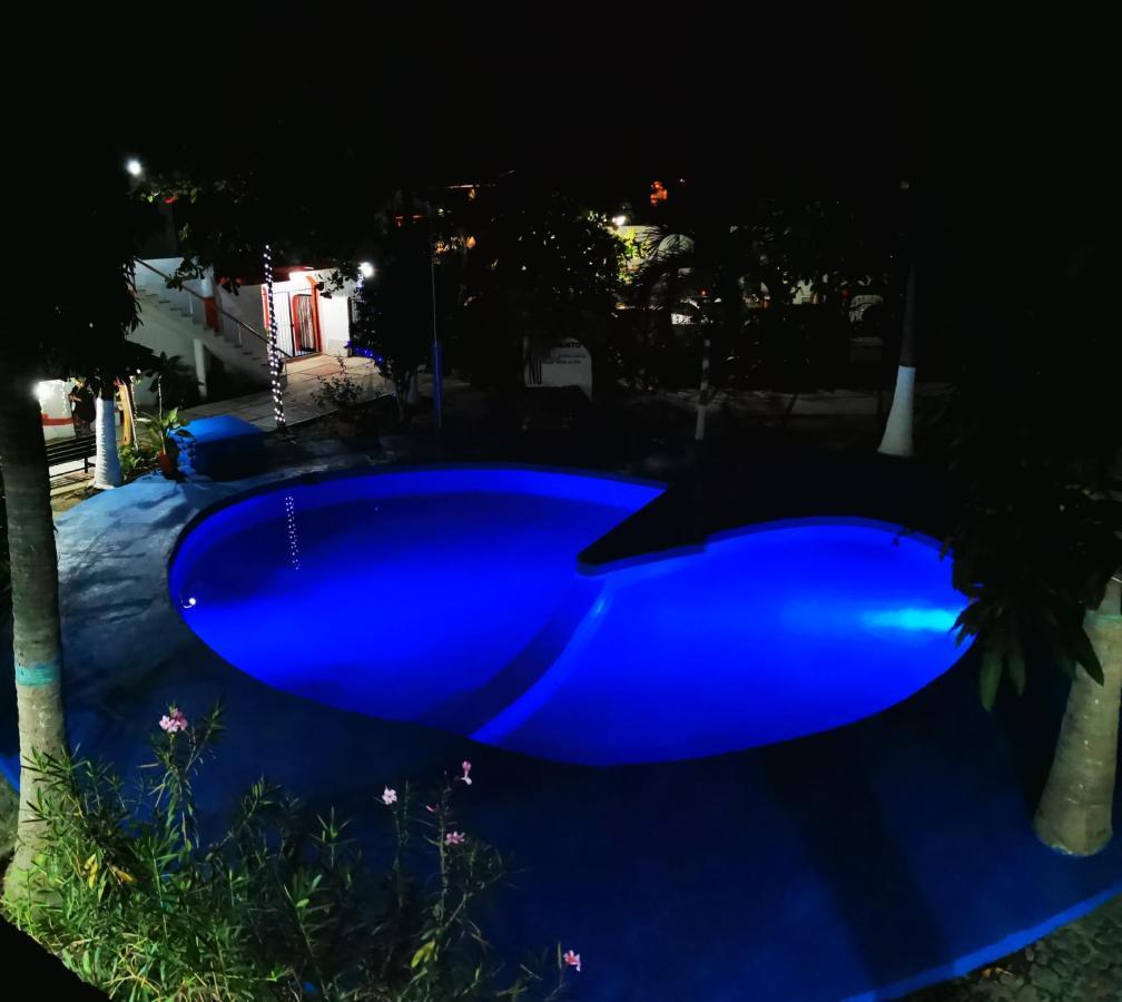 Hotel Oasis Melaque San Patricio - Melaque Exterior foto